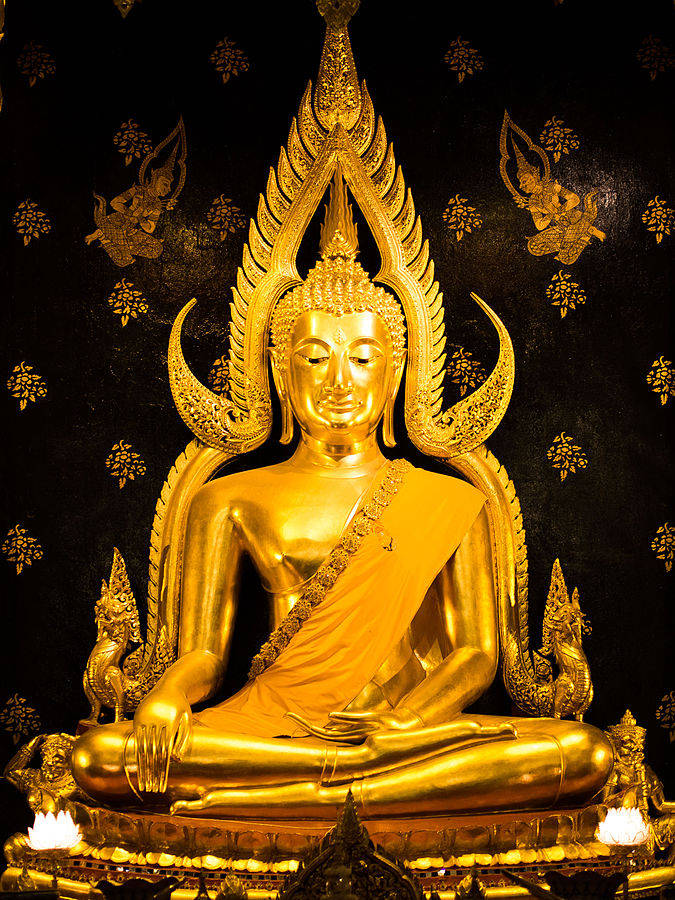Wat_PhraBuddhaChinnarat_Bangkok.jpg