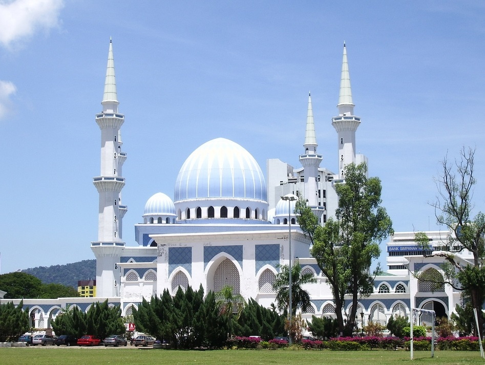 /Masjid_Kuantan_Malaysia.jpg