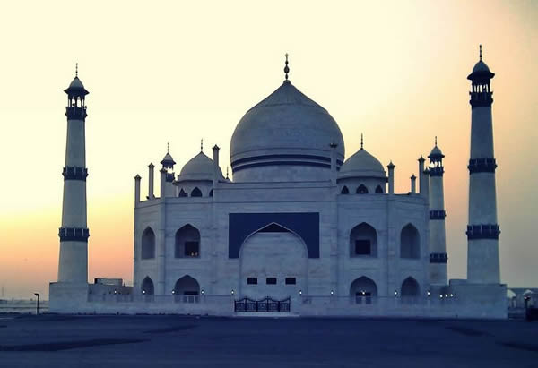 Siddiqa_Fatima_Zahra_Mosque_Kuwait.jpg