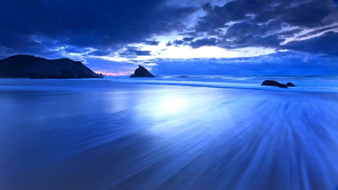 beach_blu.jpg